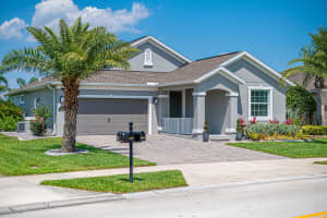 8681 Strom Park Dr, Melbourne, FL 32940, Sold 05/08/20