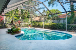 534 Hummingbird Dr, Indialantic, FL 32903, Sold 08/24/20