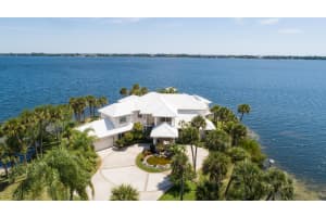 105 Oyster Pl, Rockledge, FL 32955, Sold 08/14/20