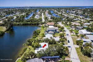 5 Azalea Dr, Cocoa Beach, FL 32931, Sold 09/17/20