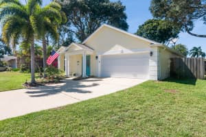 2470 Forest Run Dr, Melbourne, FL 32935, Sold 07/10/20