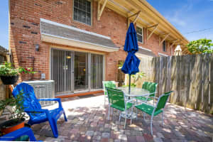 933 N Colonial Ct, Indian Harbour Beach, FL 32937, Sold 07/17/20