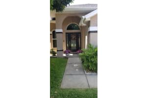 948 Whisperoak Dr, Melbourne, FL 32901, Sold 06/23/20