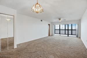 250 S Sykes Creek Pkwy, Merritt Island, FL 32952, Sold 06/12/20