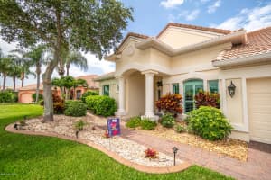 744 Nicklaus Dr, Melbourne, FL 32940, Sold 09/15/20