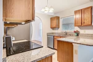 163 Crystal Lake Rd, Melbourne, FL 32901, Sold 07/22/20