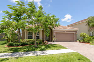 1760 Berkshire Cir SW, Vero Beach, FL 32968, Sold 09/25/20