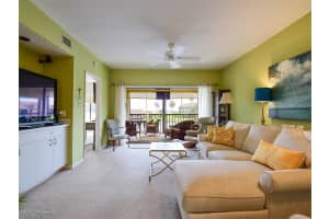 6232 E Mirror Lake Dr, Sebastian, FL 32958, Sold 08/13/20
