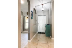 1070 Luminary Cir, Melbourne, FL 32901, Sold 08/07/20