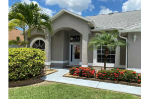 2127 Hedgerow Dr, Merritt Island, FL 32953, Sold 08/31/20