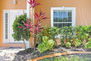1793 Sorento Cir, West Melbourne, FL 32904, Sold 09/04/20
