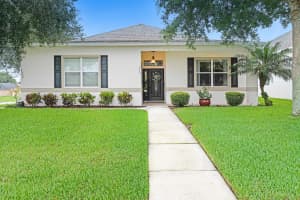 513 Hollow Glen Dr, Titusville, FL 32780, Sold 08/31/20