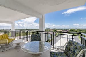 650 N Atlantic Ave, Cocoa Beach, FL 32931, Sold 08/25/20