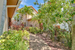 625 Hawksbill Island Dr, Satellite Beach, FL 32937, Sold 08/26/20