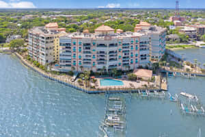 102 Riverside Dr, Cocoa, FL 32922, Sold 09/25/20