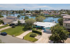 11750 7th St E, Treasure Island, FL 33706, Sold 09/09/20