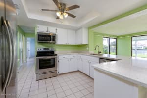 11750 7th St E, Treasure Island, FL 33706, Sold 09/09/20