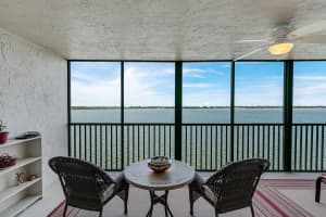 250 S Sykes Creek Pkwy, Merritt Island, FL 32952, Sold 11/06/20