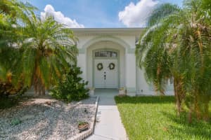 626 Sheridan Woods Dr, Melbourne, FL 32904, Sold 11/10/20