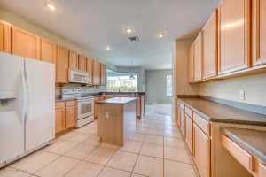719 Autumn Glen Dr, Melbourne, FL 32940, Sold 10/13/20
