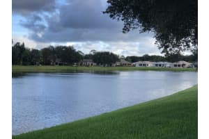 1555 Vista Lake Cir, Melbourne, FL 32904, Sold 11/23/20