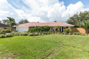 575 Rio Casa Dr S, Indialantic, FL 32903, Sold 10/21/20