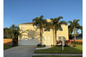 446 Stonehenge Cir, Rockledge, FL 32955, Sold 11/06/20