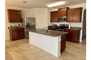 430 Great Falls Ln SW, Palm Bay, FL 32908, Sold 10/27/20