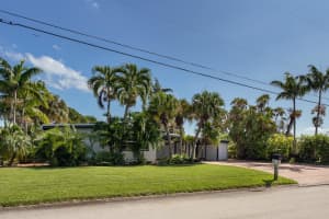 113 Aucila Rd, Cocoa Beach, FL 32931, Sold 12/15/20