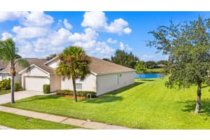 531 Melanie Cir, Melbourne, FL 32901, Sold 11/25/20