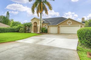 5155 Winchester Dr, Titusville, FL 32780, Sold 11/24/20