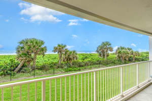 830 N Atlantic Ave, Cocoa Beach, FL 32931, Sold 01/15/21