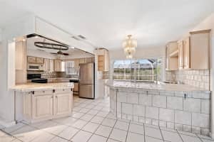 Ocean St, Merritt Island, FL 32952, Sold 03/12/21