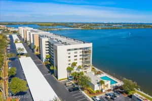 300 S Sykes Creek Pkwy, Merritt Island, FL 32952, Sold 03/09/21