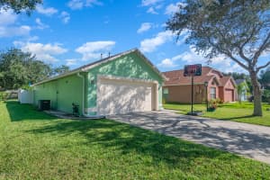 2801 St James Ln, Melbourne, FL 32935, Sold 12/04/20