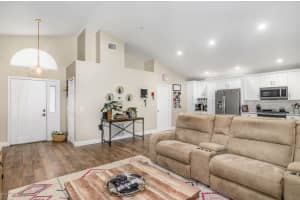 2801 St James Ln, Melbourne, FL 32935, Sold 12/04/20