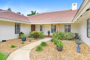 430 Rio Casa Dr S, Melbourne, FL 32903, Sold 12/31/20
