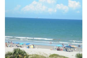 820 N Atlantic Ave, Cocoa Beach, FL 32931, Sold 04/15/21