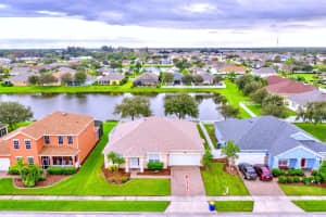 1541 Bridgeport Cir, Rockledge, FL 32955, Sold 12/21/20