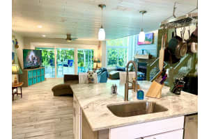 5590 Cord Grass Ln, Melbourne Beach, FL 32951, Sold 12/14/20