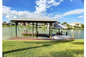 52 Crystal River Dr, Cocoa Beach, FL 32931, Sold 12/18/20