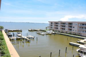 540 S Banana River Dr, Merritt Island, FL 32952, Sold 01/04/21