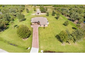 284 Cavalier St, Palm Bay, FL 32909, Sold 05/07/21
