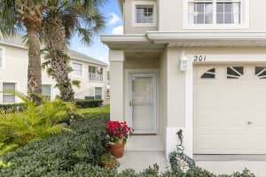 700 Trotter Ln, Melbourne, FL 32940, Sold 03/05/21