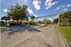 2097 Hidden Grove Ln, Merritt Island, FL 32953, Sold 12/18/20