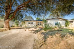 580 Birchwood Ln, Titusville, FL 32780, Sold 02/26/21