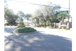 3040 Clearlake Dr, Melbourne, FL 32935, Sold 03/08/21