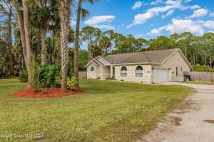 2820 Long Lake Dr, Titusville, FL 32780, Sold 02/03/21