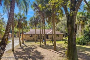2555 Bobcat Trail, Titusville, FL 32780, Sold 02/11/21