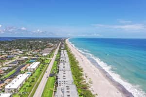 2105 Atlantic St, Melbourne Beach, FL 32951, Sold 02/16/21